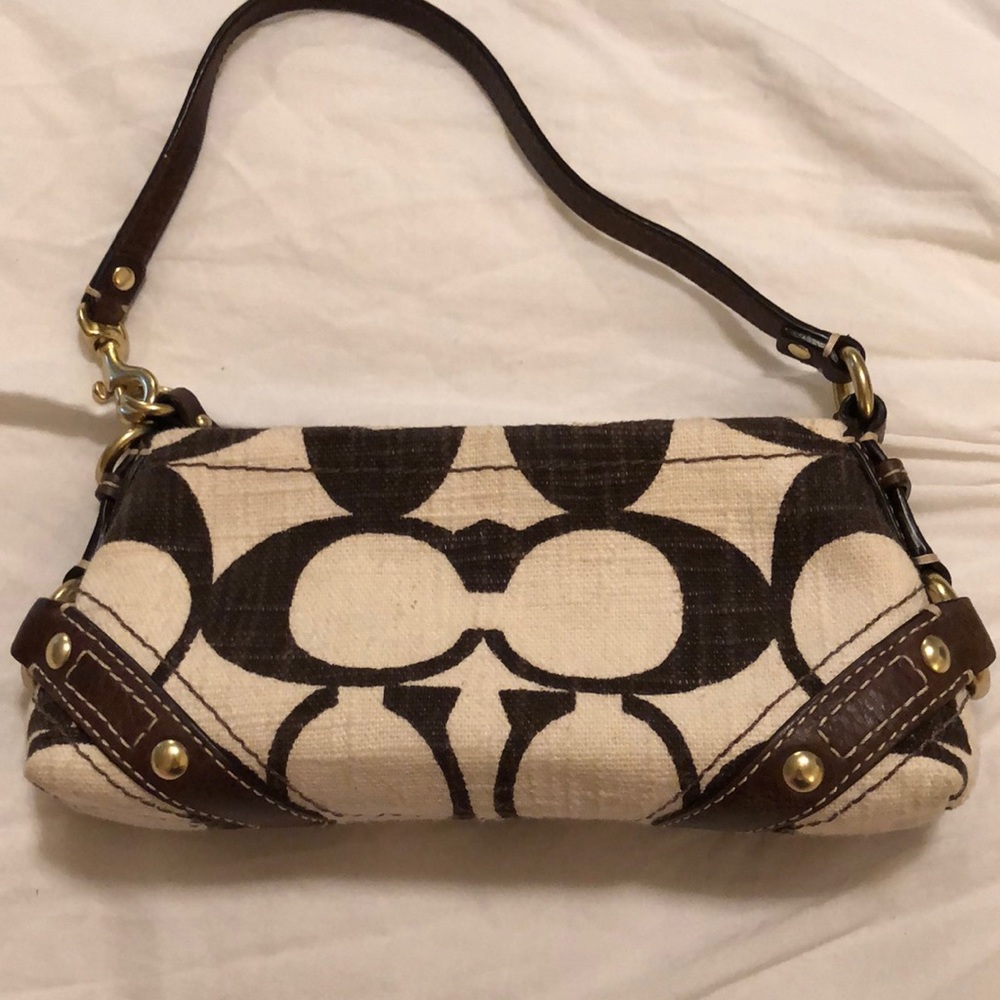 Coach wristlet rare pattern